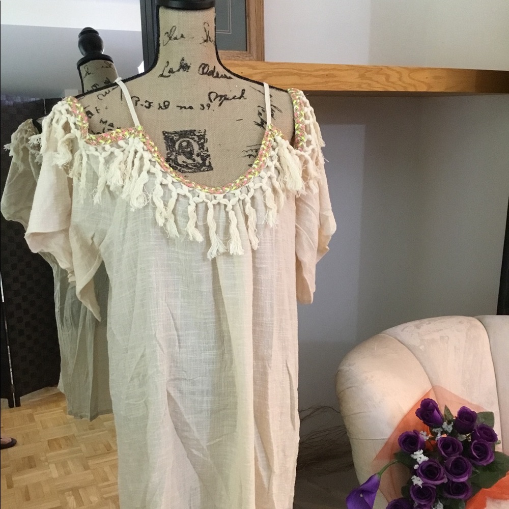 BNWT!!! Cream colored tunic